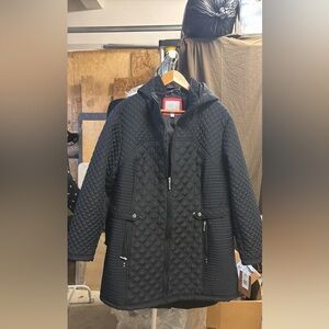 Weatherproof Women's Black Quilted Puffer Jacket